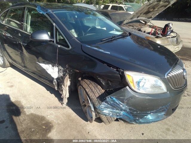 Photo 5 VIN: 1G4PP5SK4E4207136 - BUICK VERANO 