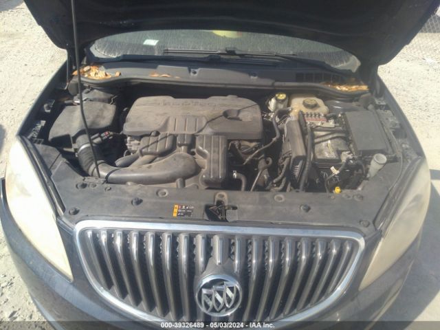 Photo 9 VIN: 1G4PP5SK4F4111444 - BUICK VERANO 