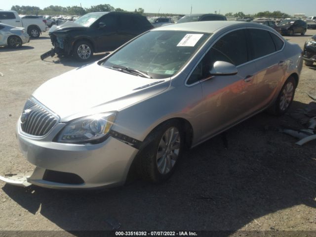 Photo 1 VIN: 1G4PP5SK4F4136585 - BUICK VERANO 