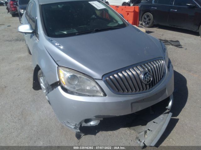 Photo 5 VIN: 1G4PP5SK4F4136585 - BUICK VERANO 