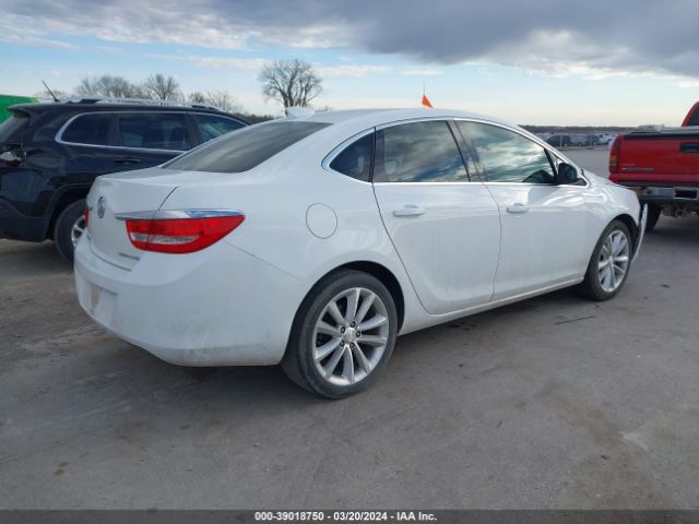 Photo 3 VIN: 1G4PP5SK4F4167397 - BUICK VERANO 