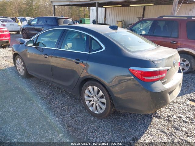 Photo 2 VIN: 1G4PP5SK4F4194616 - BUICK VERANO 