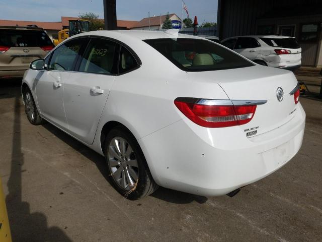 Photo 2 VIN: 1G4PP5SK4F4206280 - BUICK VERANO 