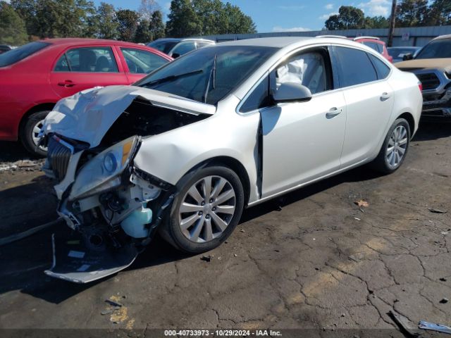 Photo 1 VIN: 1G4PP5SK4F4207512 - BUICK VERANO 