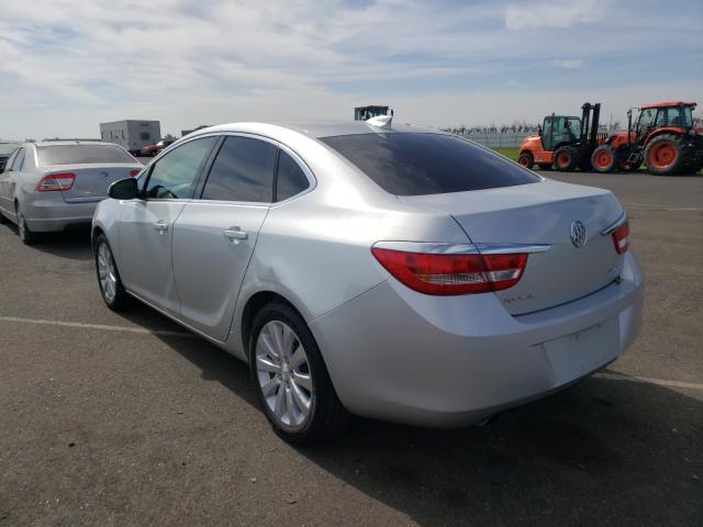 Photo 2 VIN: 1G4PP5SK4G4127435 - BUICK VERANO 