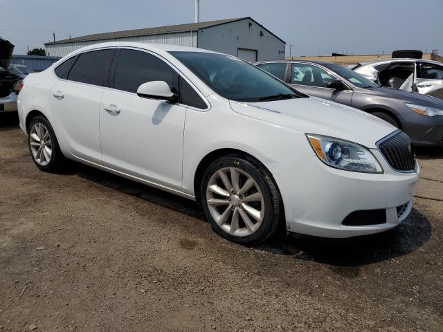 Photo 3 VIN: 1G4PP5SK4G4128858 - BUICK VERANO 