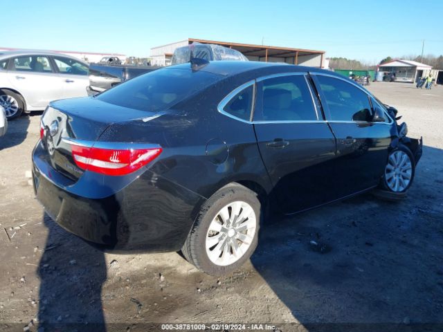 Photo 3 VIN: 1G4PP5SK4G4135339 - BUICK VERANO 