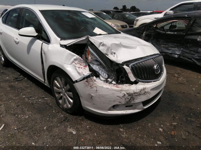 Photo 5 VIN: 1G4PP5SK4G4140508 - BUICK VERANO 