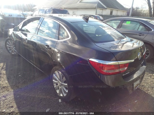 Photo 2 VIN: 1G4PP5SK4G4151296 - BUICK VERANO 