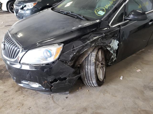 Photo 8 VIN: 1G4PP5SK5C4138230 - BUICK VERANO 