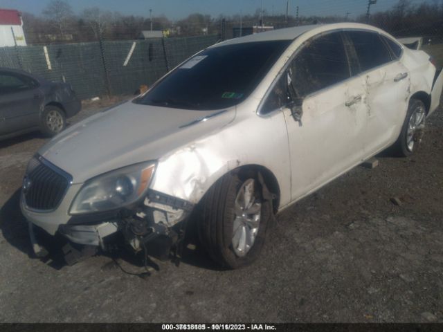 Photo 5 VIN: 1G4PP5SK5C4218630 - BUICK VERANO 