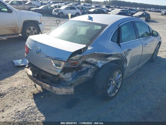 Photo 5 VIN: 1G4PP5SK5D4104693 - BUICK VERANO 