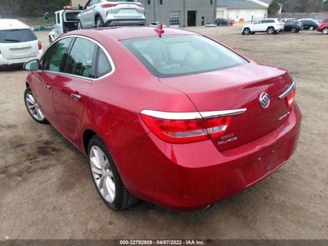 Photo 2 VIN: 1G4PP5SK5D4111756 - BUICK VERANO 