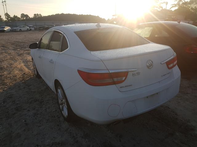 Photo 2 VIN: 1G4PP5SK5D4152288 - BUICK VERANO 