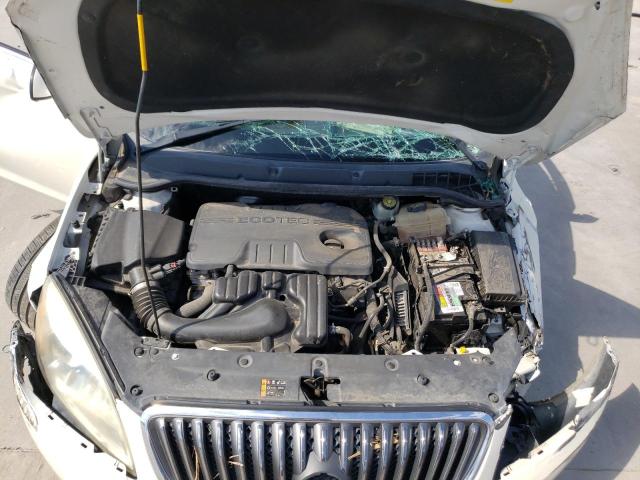 Photo 10 VIN: 1G4PP5SK5D4180124 - BUICK VERANO 