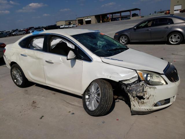 Photo 3 VIN: 1G4PP5SK5D4180124 - BUICK VERANO 