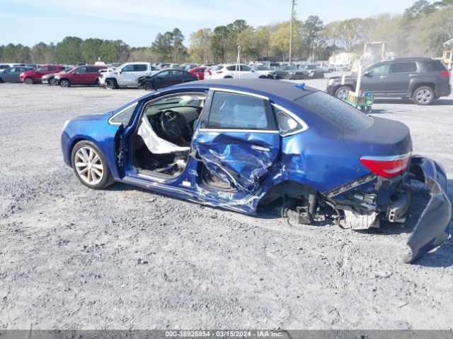 Photo 2 VIN: 1G4PP5SK5D4223232 - BUICK VERANO 