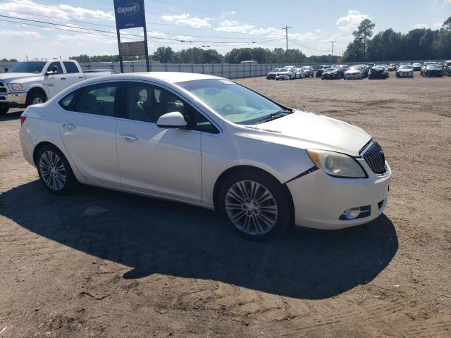 Photo 3 VIN: 1G4PP5SK5D4240872 - BUICK VERANO 