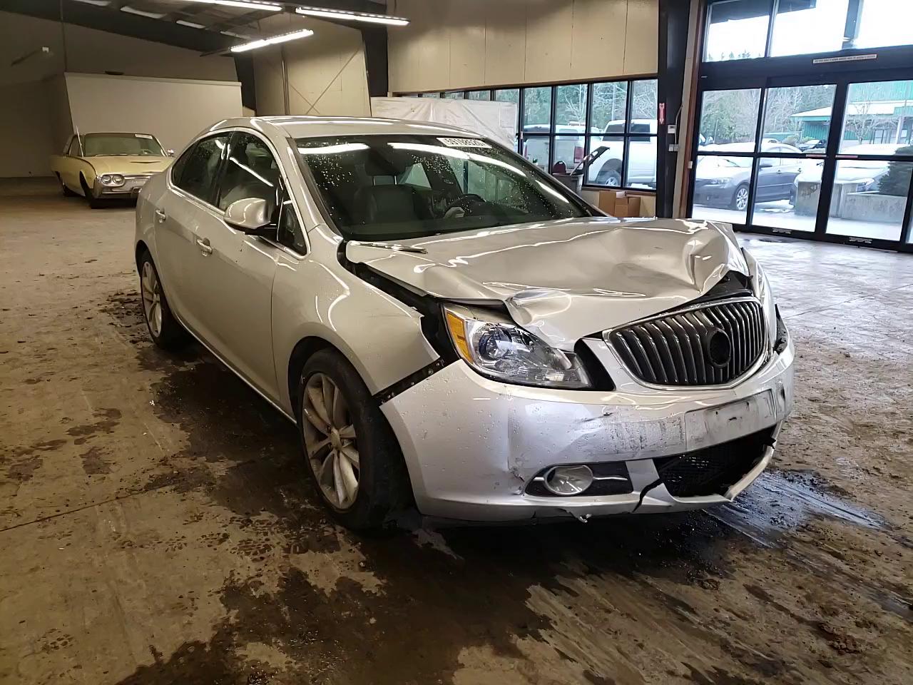 Photo 10 VIN: 1G4PP5SK5E4123858 - BUICK VERANO 