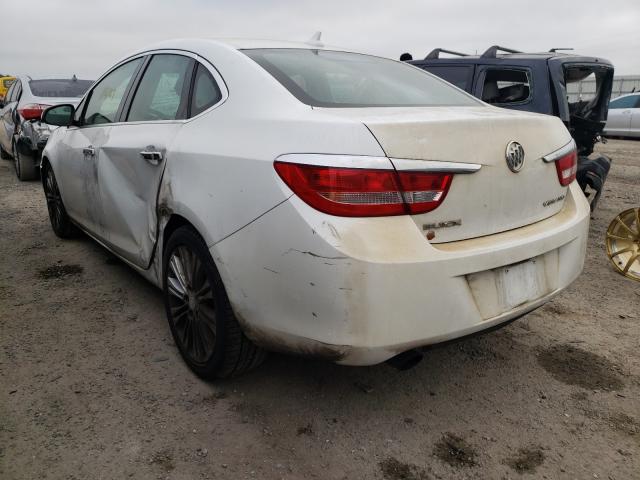 Photo 2 VIN: 1G4PP5SK5E4175085 - BUICK VERANO 