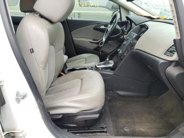 Photo 4 VIN: 1G4PP5SK5E4175085 - BUICK VERANO 