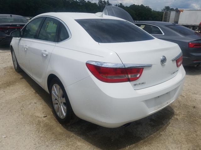 Photo 2 VIN: 1G4PP5SK5F4127409 - BUICK VERANO 