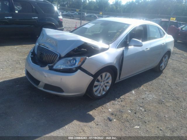 Photo 1 VIN: 1G4PP5SK5F4201038 - BUICK VERANO 