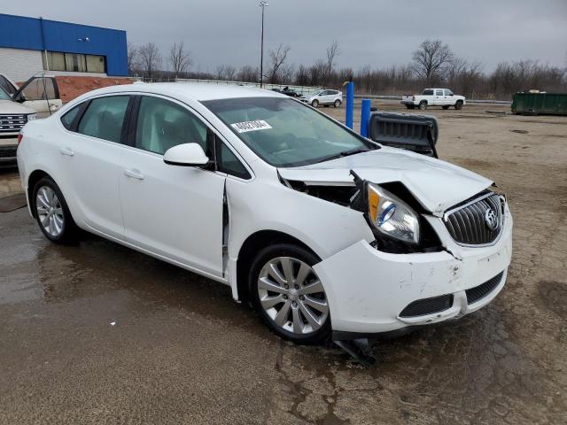 Photo 3 VIN: 1G4PP5SK5G4105749 - BUICK VERANO 