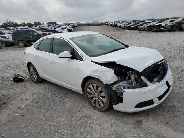 Photo 3 VIN: 1G4PP5SK5G4108117 - BUICK VERANO 