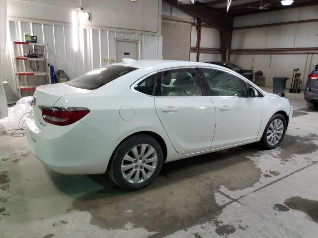 Photo 2 VIN: 1G4PP5SK5G4139321 - BUICK VERANO 