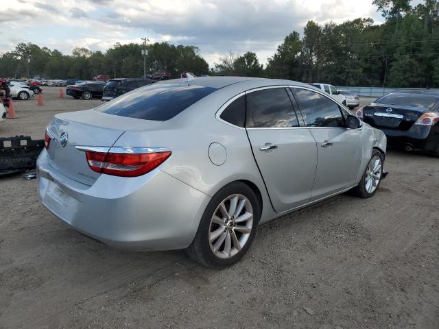 Photo 2 VIN: 1G4PP5SK6C4124465 - BUICK VERANO 