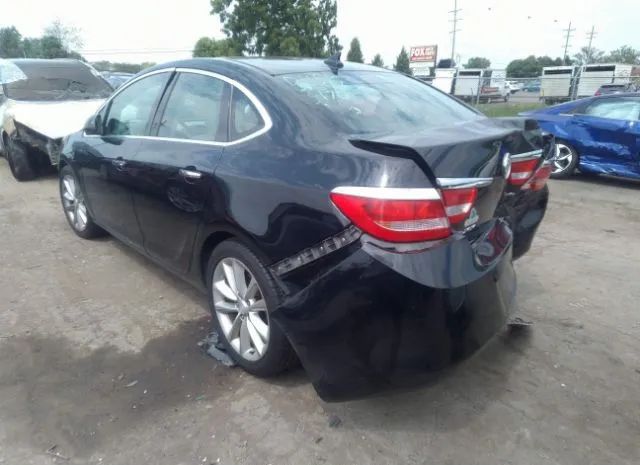 Photo 2 VIN: 1G4PP5SK6C4124708 - BUICK VERANO 