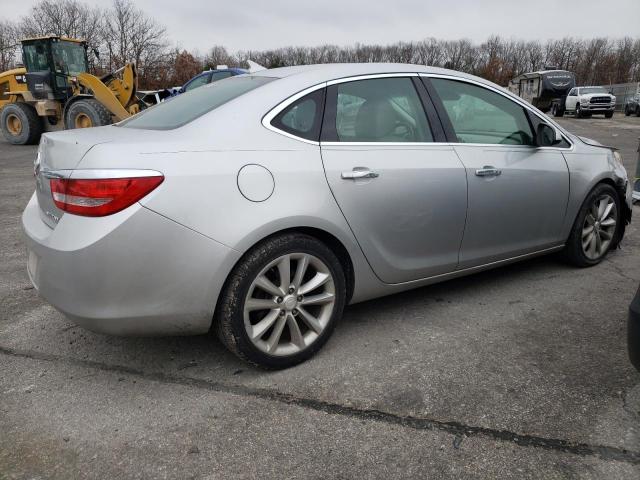 Photo 2 VIN: 1G4PP5SK6C4132307 - BUICK VERANO 