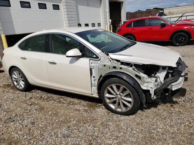 Photo 3 VIN: 1G4PP5SK6C4183953 - BUICK VERANO 