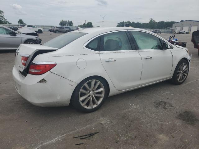 Photo 2 VIN: 1G4PP5SK6D4146239 - BUICK VERANO 