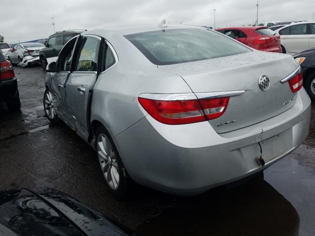 Photo 2 VIN: 1G4PP5SK6D4155149 - BUICK VERANO 