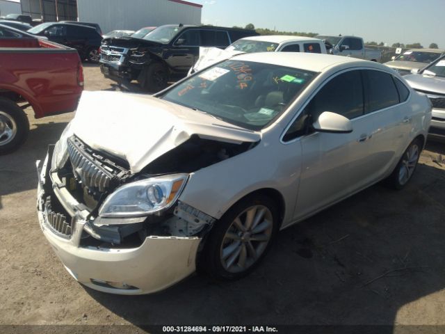 Photo 1 VIN: 1G4PP5SK6D4163316 - BUICK VERANO 