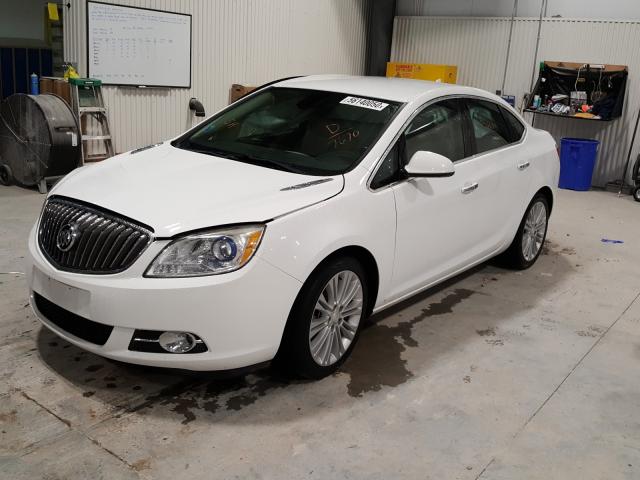 Photo 1 VIN: 1G4PP5SK6D4177670 - BUICK VERANO 