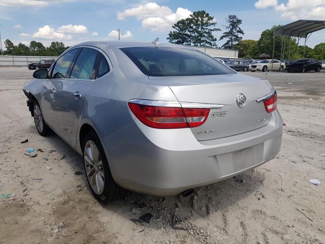 Photo 2 VIN: 1G4PP5SK6D4203605 - BUICK VERANO 