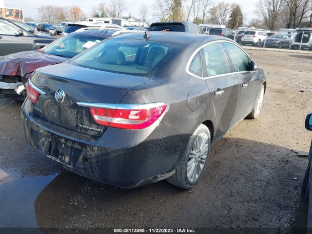 Photo 3 VIN: 1G4PP5SK6D4227659 - BUICK VERANO 