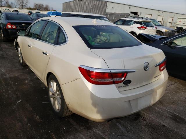 Photo 2 VIN: 1G4PP5SK6E4181915 - BUICK VERANO 