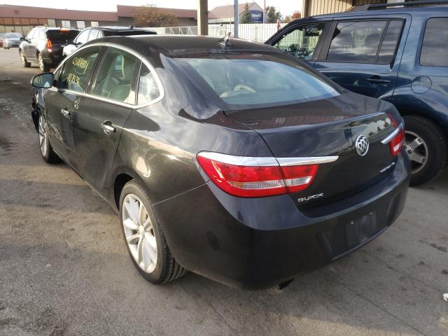 Photo 2 VIN: 1G4PP5SK6E4213357 - BUICK VERANO 