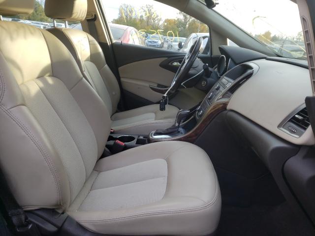 Photo 4 VIN: 1G4PP5SK6E4213357 - BUICK VERANO 