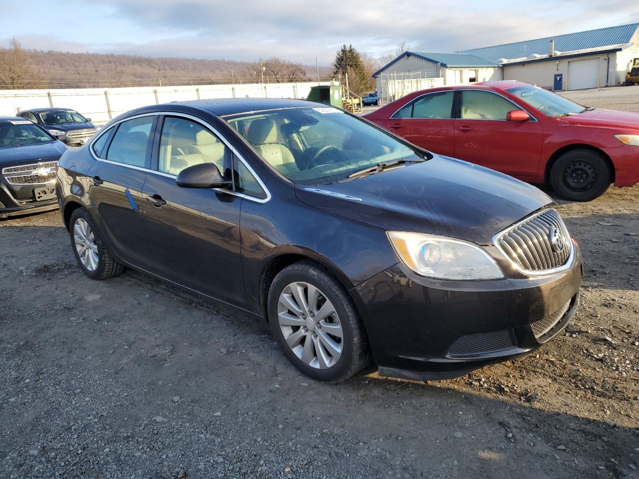 Photo 3 VIN: 1G4PP5SK6F4154179 - BUICK VERANO 