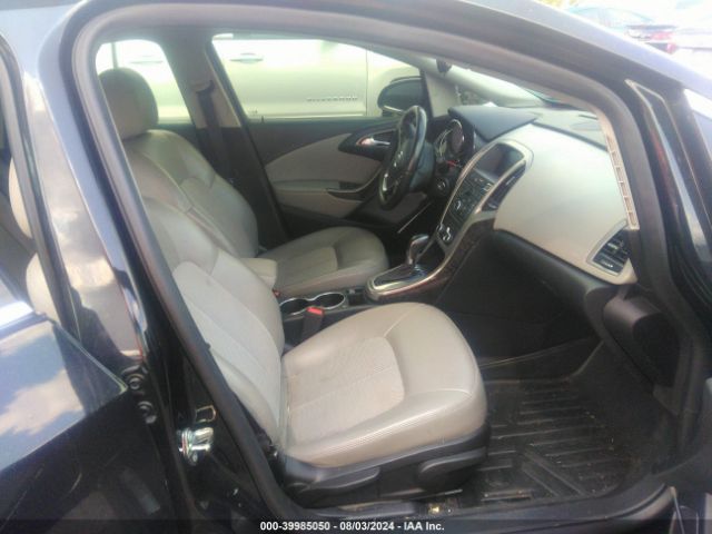 Photo 4 VIN: 1G4PP5SK6F4181592 - BUICK VERANO 