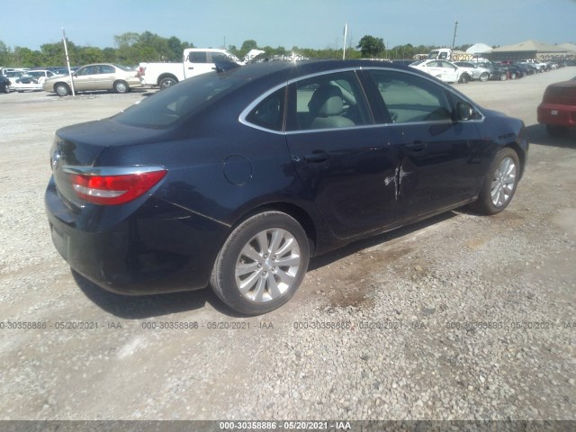 Photo 3 VIN: 1G4PP5SK6F4192107 - BUICK VERANO 