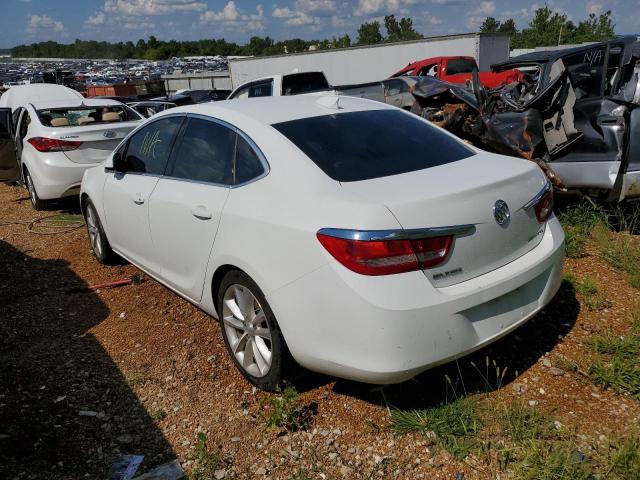 Photo 2 VIN: 1G4PP5SK6F4215353 - BUICK VERANO 