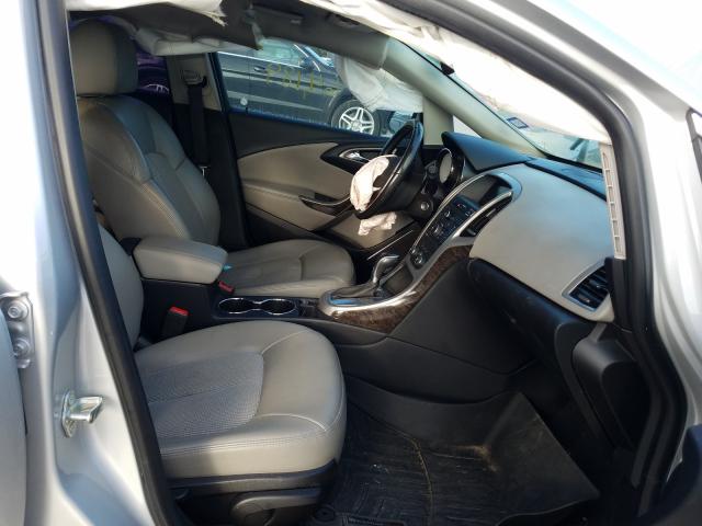 Photo 4 VIN: 1G4PP5SK6G4102245 - BUICK VERANO 