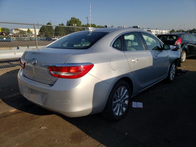 Photo 3 VIN: 1G4PP5SK6G4103766 - BUICK VERANO 