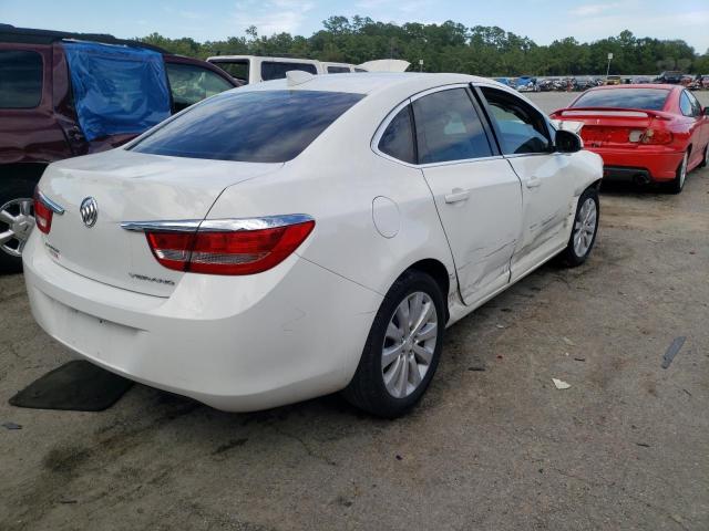 Photo 3 VIN: 1G4PP5SK6G4135178 - BUICK VERANO 